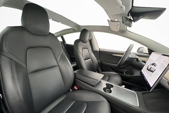 Tesla Model 3 22 of 28