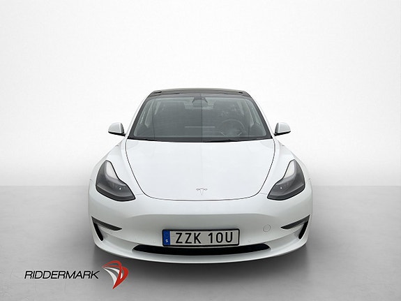 Tesla Model 3 2 of 28