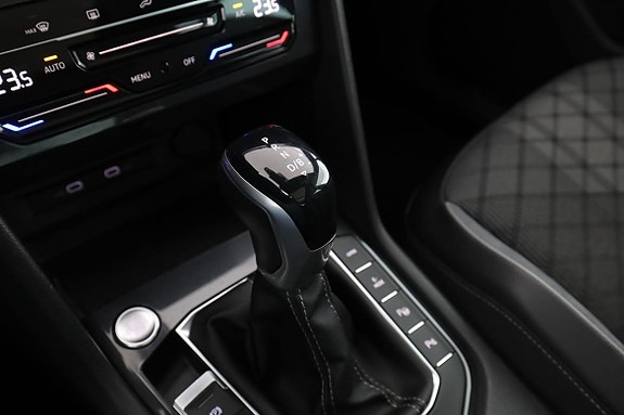 Volkswagen Tiguan 28 of 30