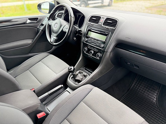 Volkswagen Golf VI 8 of 11