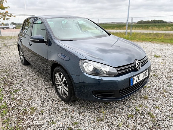 Volkswagen Golf VI 2 of 11
