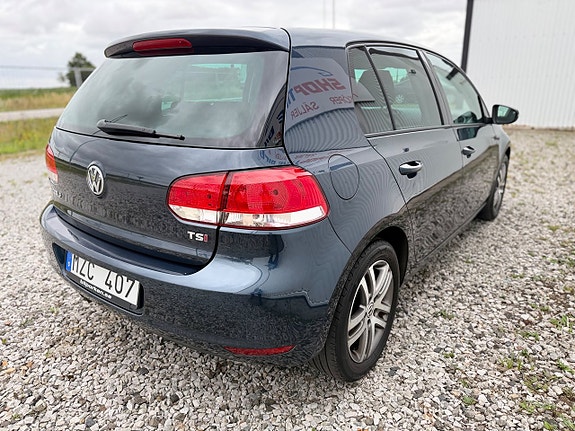 Volkswagen Golf VI 4 of 11