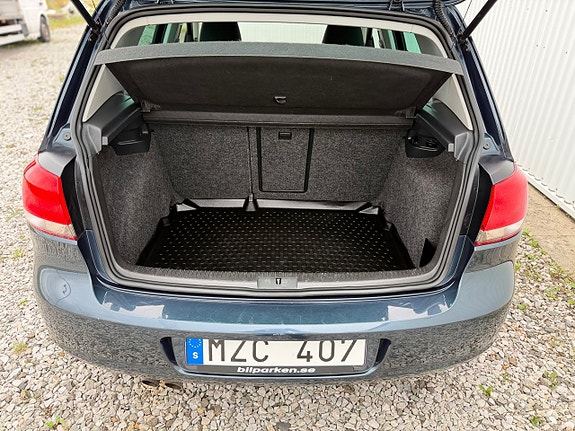 Volkswagen Golf VI 11 of 11