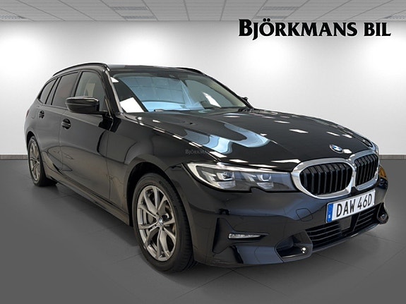BMW 330e 3 of 20