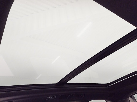 Volvo XC60 19 of 23