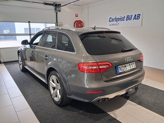 Audi A4 allroad 2 of 6