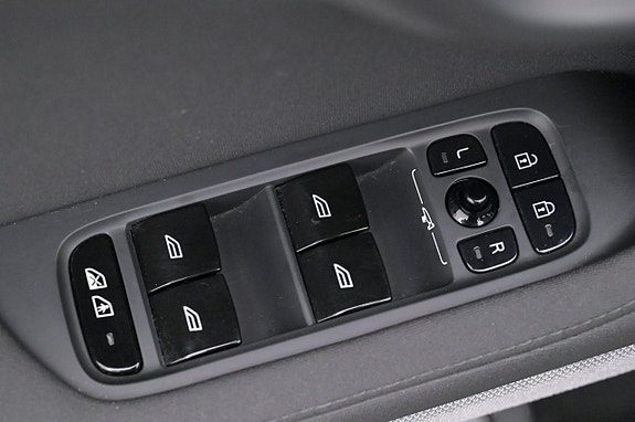 Polestar 2 9 of 27
