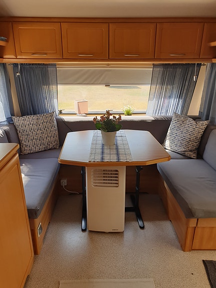Knaus Azur Royal 2 of 5
