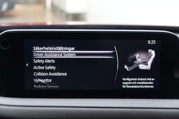 Mazda CX-30 18 of 24