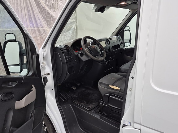 Renault Master 5 of 6