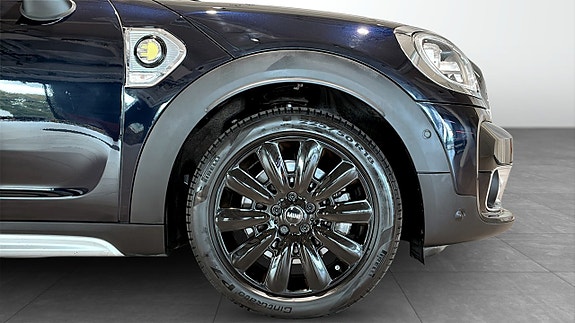 MINI Countryman SE 9 of 9