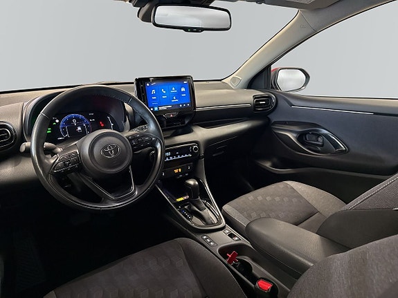 Toyota Yaris 10 of 17