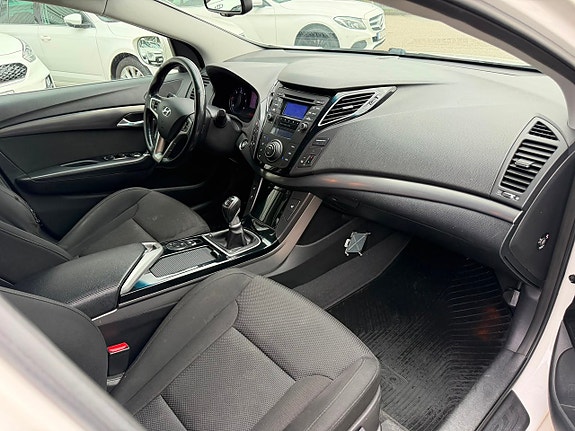 Hyundai i40 8 of 14