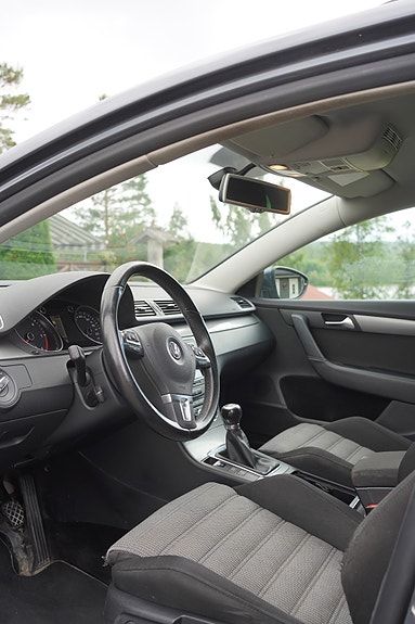 Volkswagen Passat 4 of 5