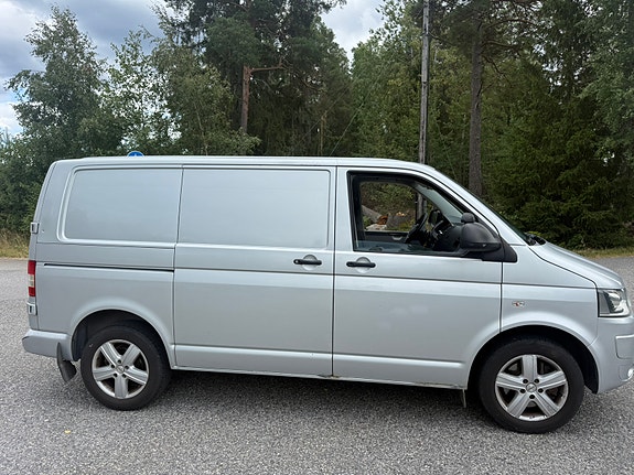 Volkswagen Transporter 2 of 10