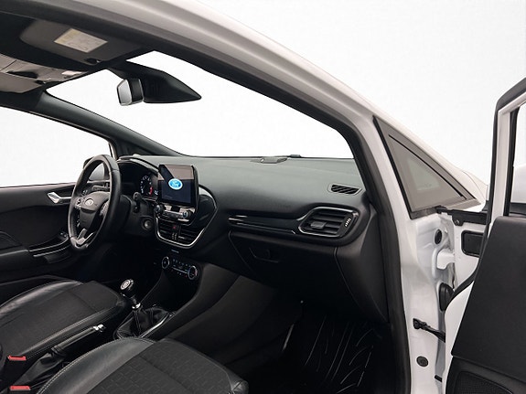 Ford Fiesta 16 of 30