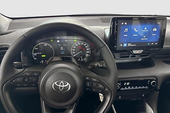 Toyota Yaris 11 of 12