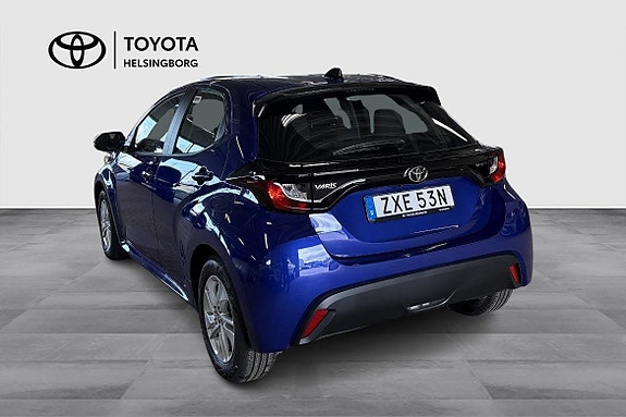 Toyota Yaris 6 of 12