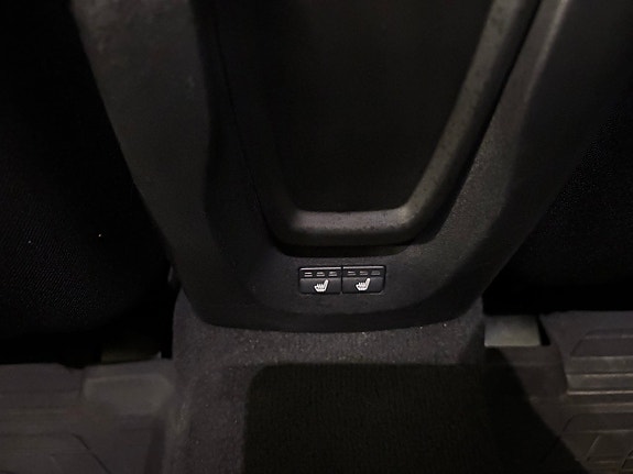 Volvo V40 9 of 17