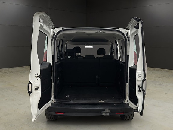 Opel Combo Life 12 of 26