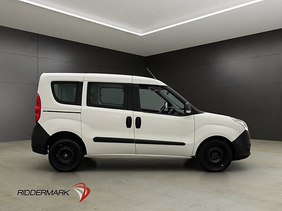 Opel Combo Life 2 of 26