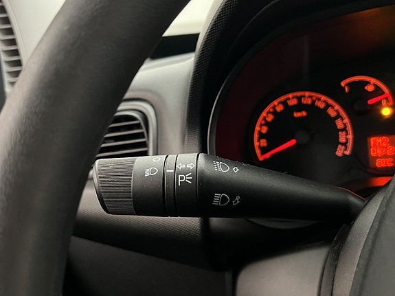 Opel Combo Life 16 of 26