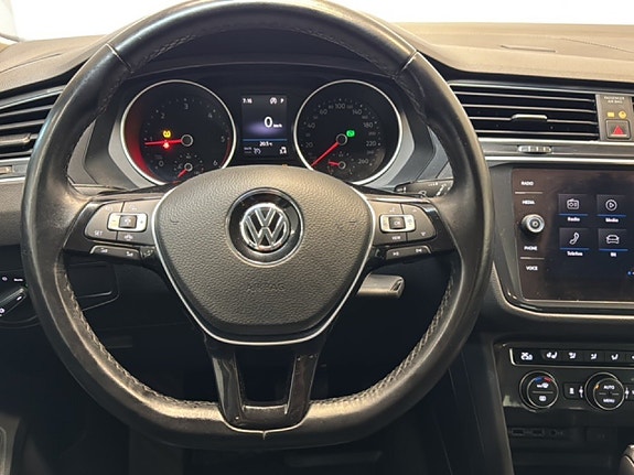 Volkswagen Tiguan 20 of 20
