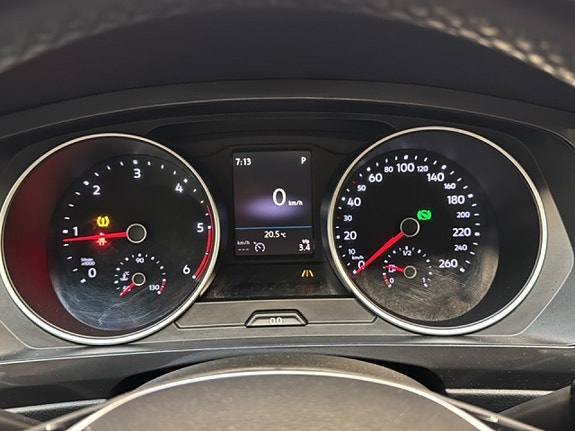 Volkswagen Tiguan 10 of 20