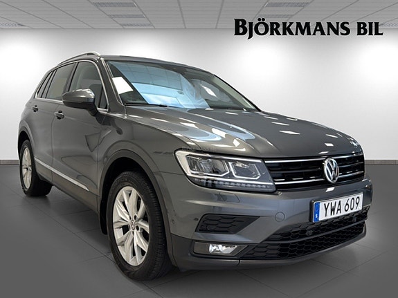 Volkswagen Tiguan 3 of 20
