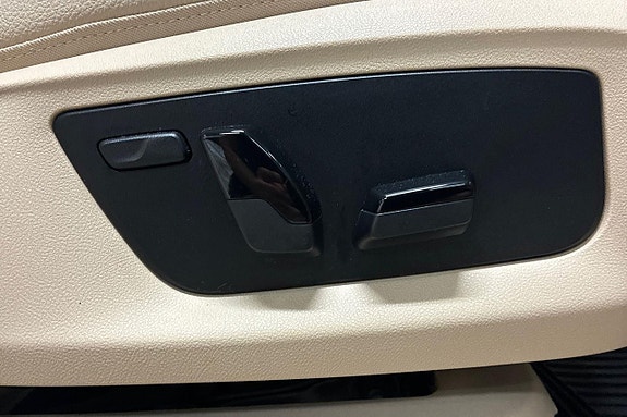 BMW 530i 27 of 30