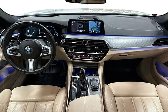 BMW 530i 12 of 30