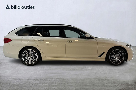 BMW 530i 5 of 30