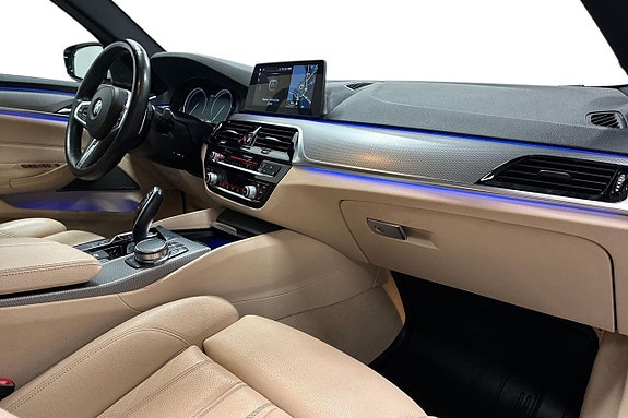 BMW 530i 15 of 30