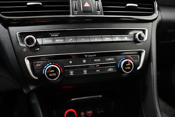 Kia Optima 15 of 21