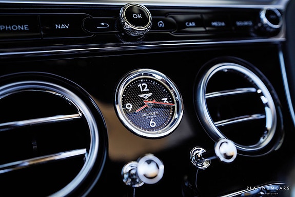 Bentley Continental GTC 18 of 26