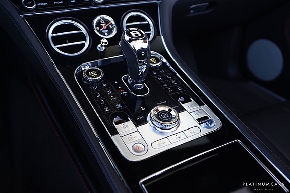 Bentley Continental GTC 15 of 26