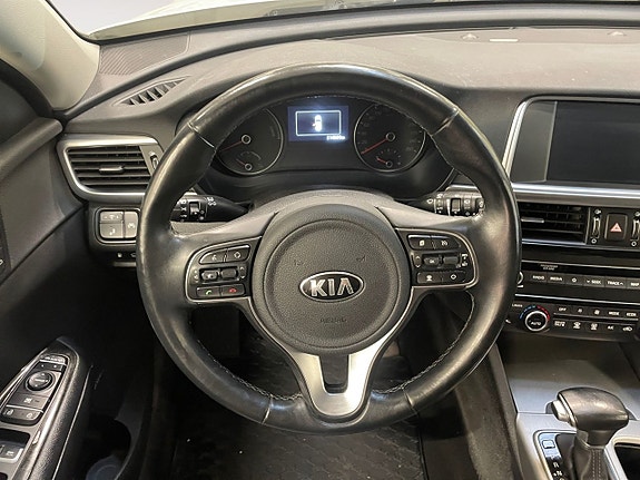Kia Optima 14 of 26