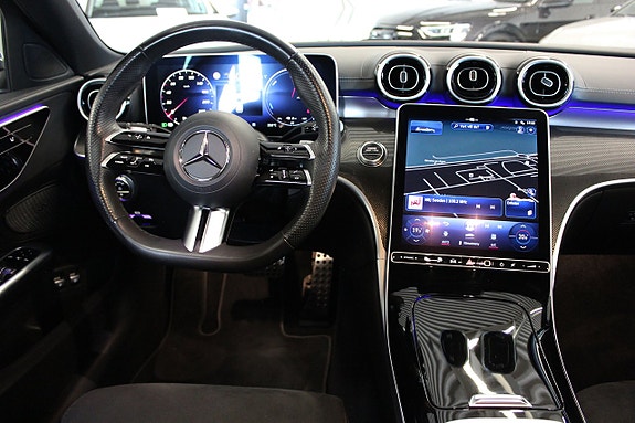Mercedes-Benz C300 16 of 16