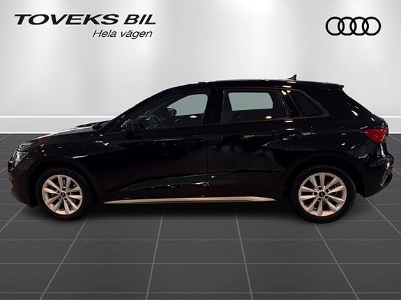 Audi A3 8 of 11