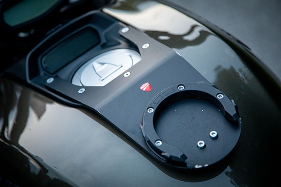 Ducati Diavel Carbon 6 of 6