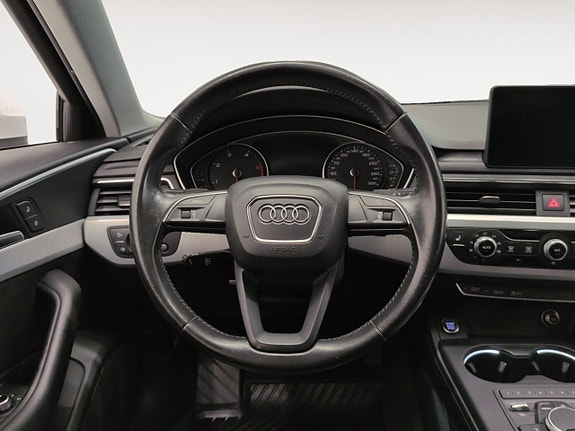 Audi A4 13 of 21