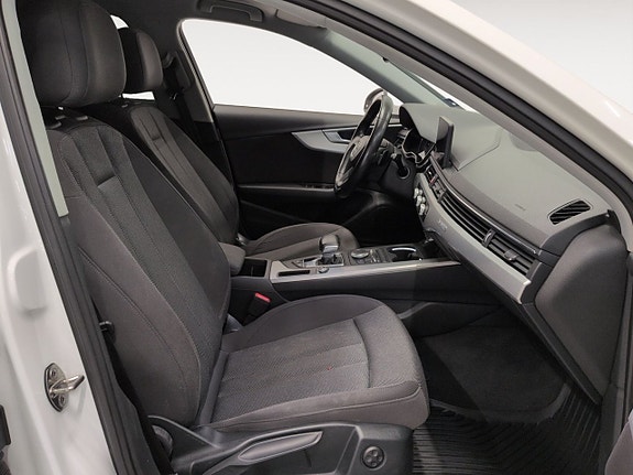 Audi A4 15 of 21