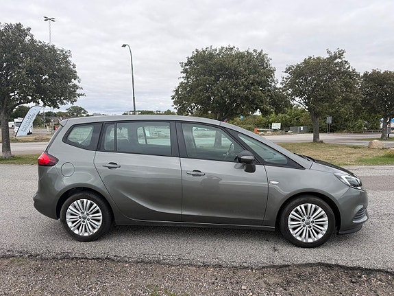Opel Zafira Tourer 5 of 16