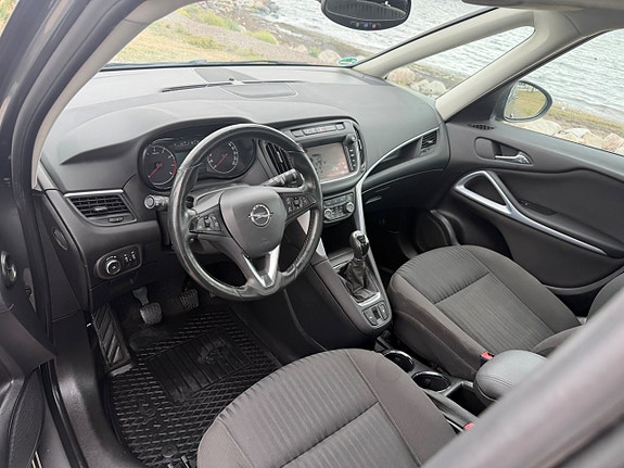 Opel Zafira Tourer 7 of 16
