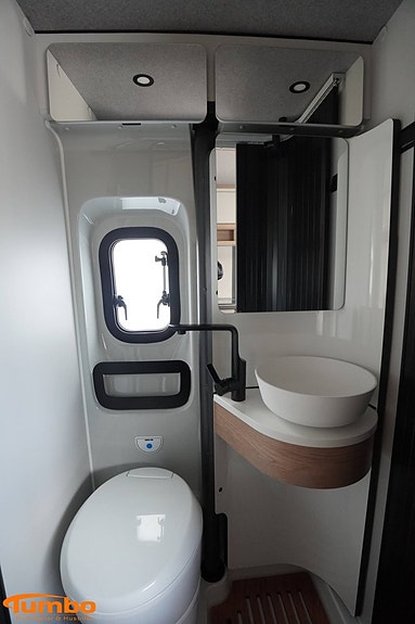 Hobby ONTOUR VAN 640 ET Automat 140hk Diselpanna 10 of 19