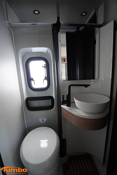 Hobby ONTOUR VAN 640 ET Automat 140hk Diselpanna 10 of 17