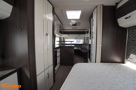 Hobby 660 WFC Prestige Alde Ugn AC 16 of 19