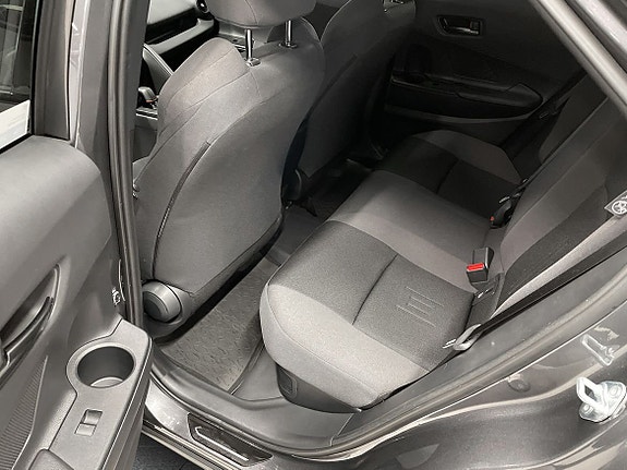 Toyota C-HR 10 of 10