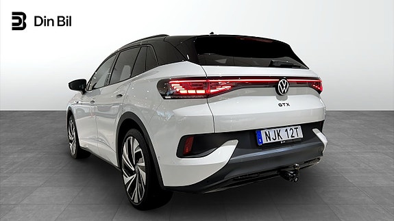 Volkswagen ID.4 GTX 3 of 21