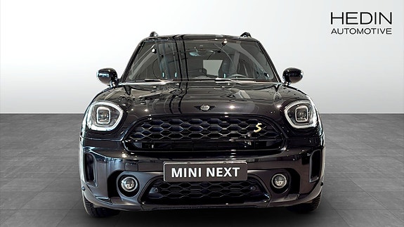 MINI Countryman SE 8 of 9